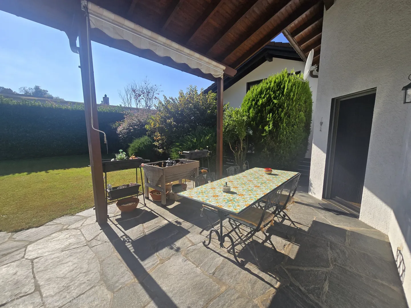 MERVEILLEUSE VILLA 6.5 PIÈCES AVEC PISCINE À CARABBIA - Photo 4 sur 13