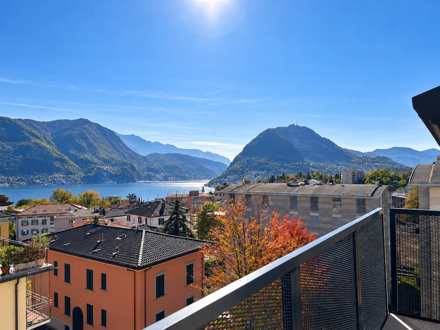 STUNNING PENTHOUSE WITH LAKE VIEW IN NEW CONSTRUCTION IN MASSAGNO - Photo 7 of 13