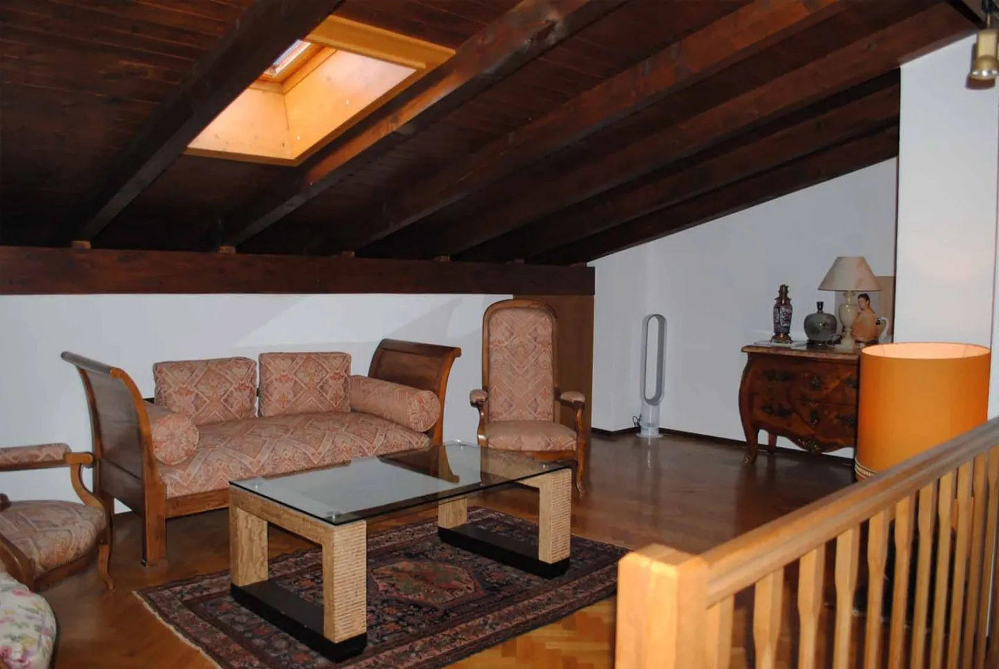 DUPLEX ATTIC WITH 5.5 ROOMS AND POOL IN COMANO - Photo 5 of 10