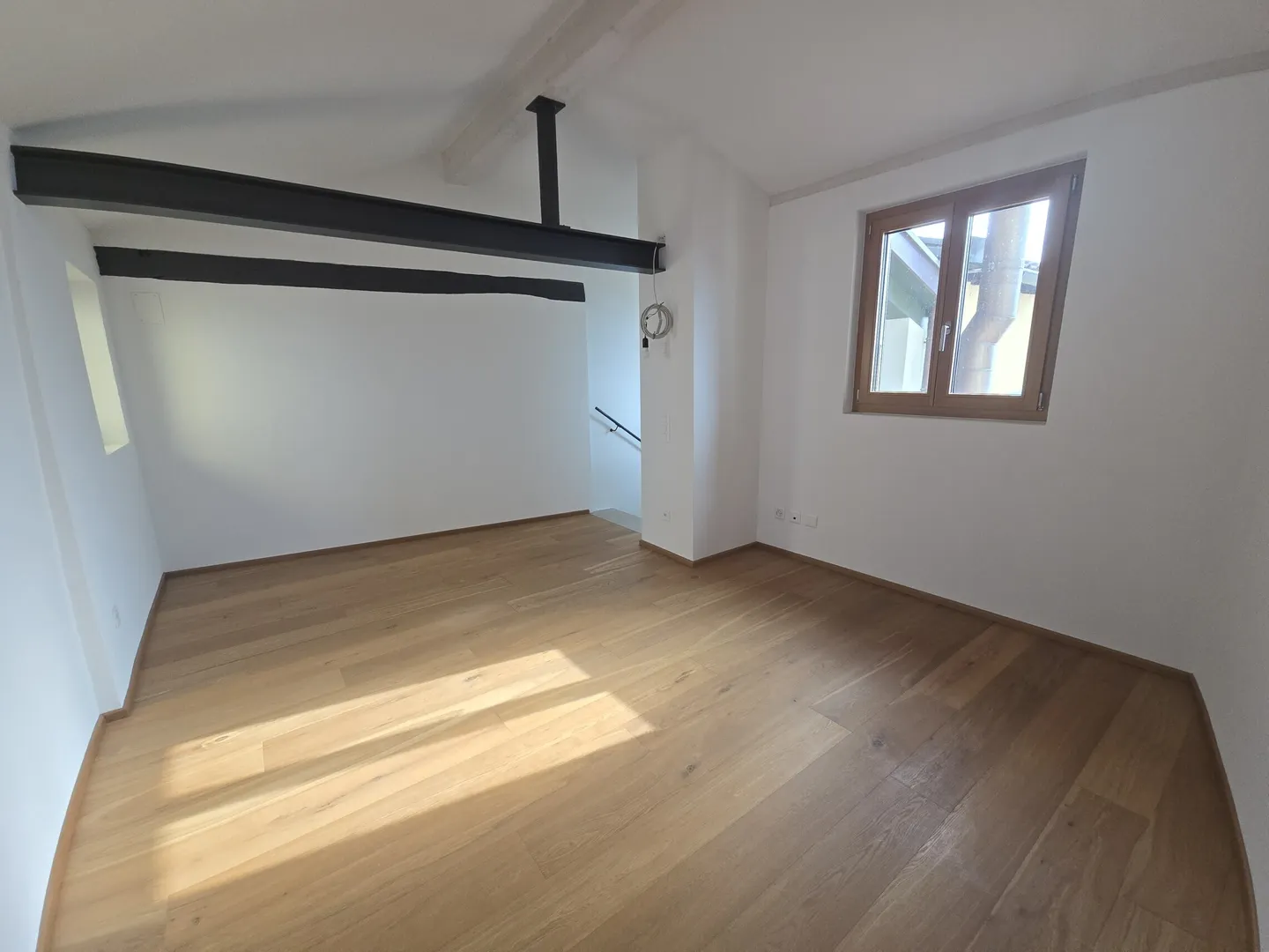 Casa Ristrutturata con Vista Lago - Foto 10 di 11