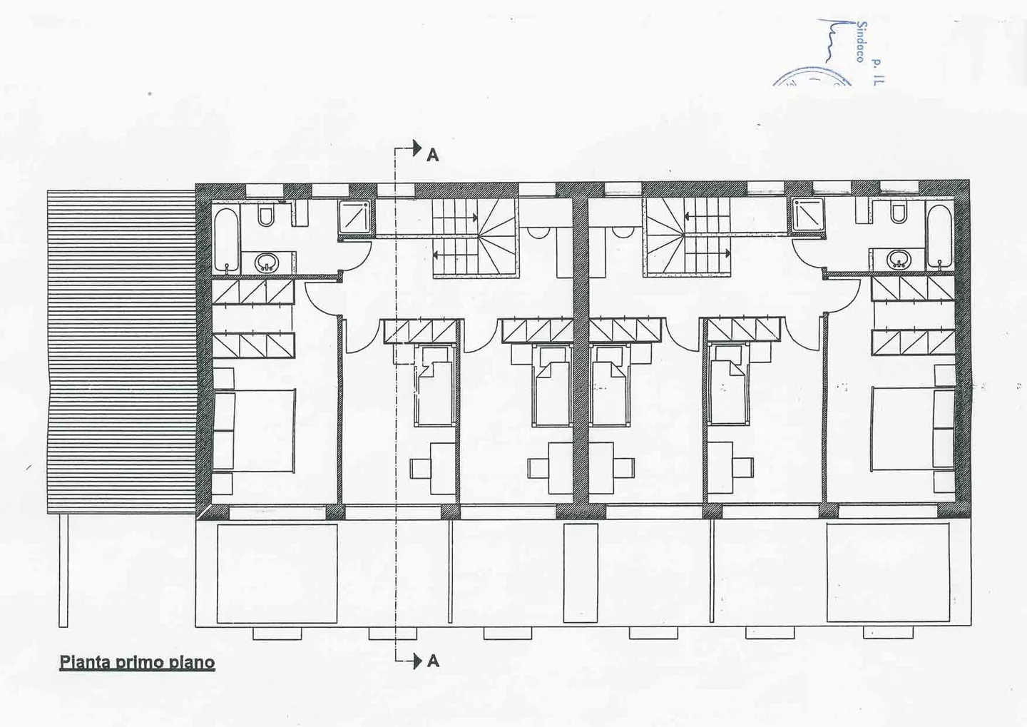 ZWEIFAMILIENHAUS MIT POOL UND GROSSEM GRUNDSTÜCK IN MELANO - Foto 11 von 12
