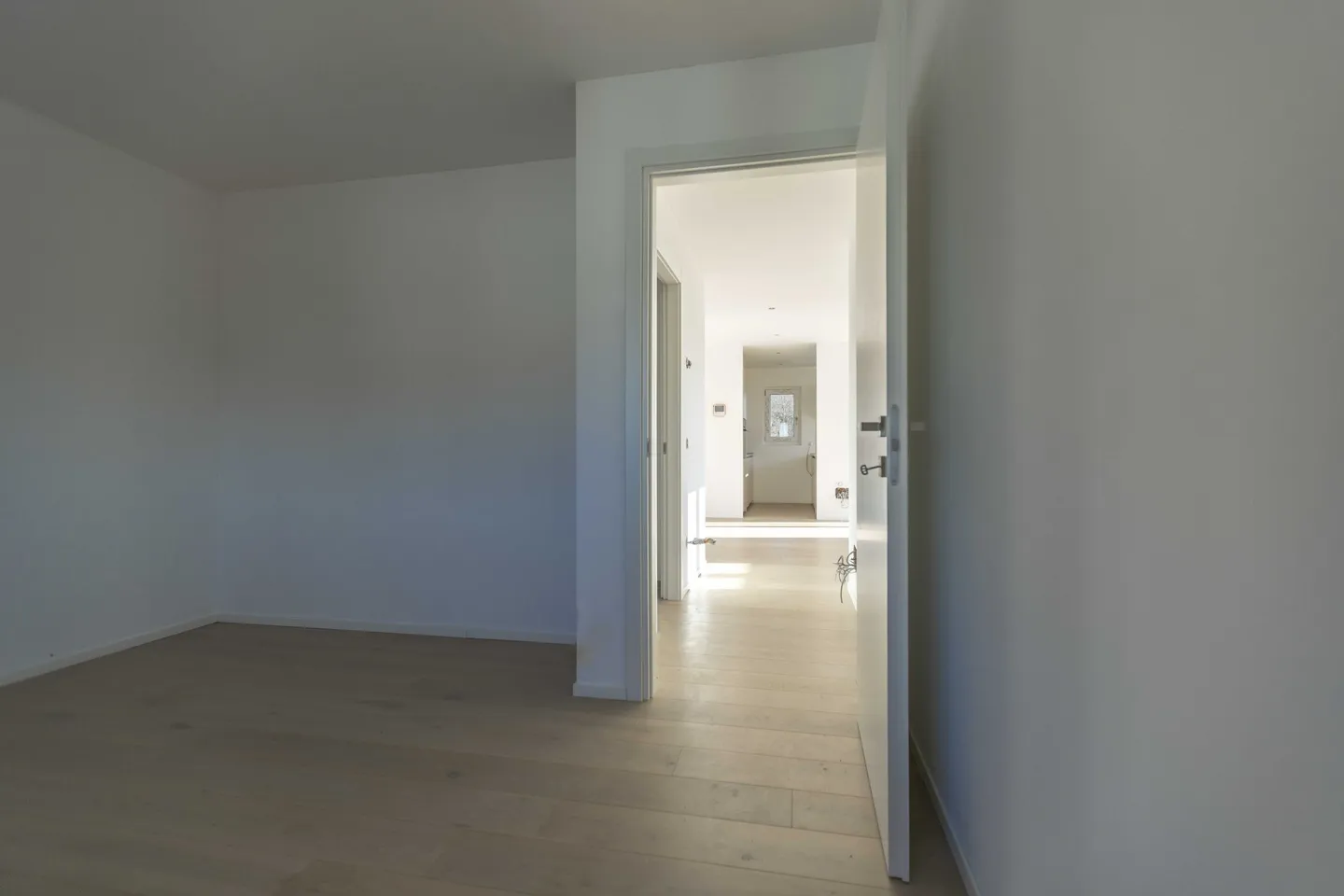 ATTIQUE MODERNE 3.5 PIÈCES DANS UNE NOUVELLE RÉSIDENCE À MENDRISIO - Photo 6 sur 11