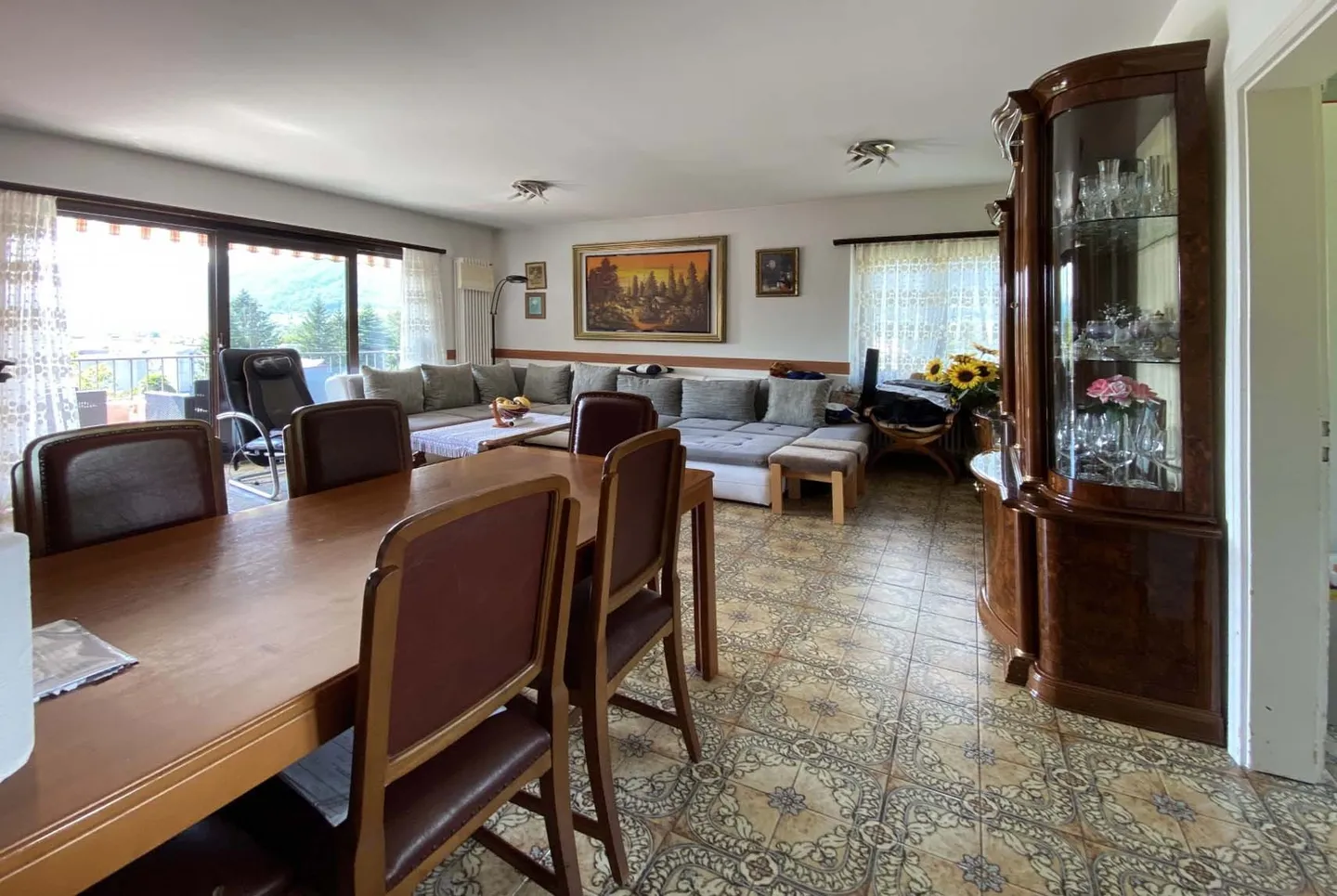 ZWEIFAMILIENHAUS 8.5 MIT GROßEM BAULAND IN LAMONE - Foto 4 von 11