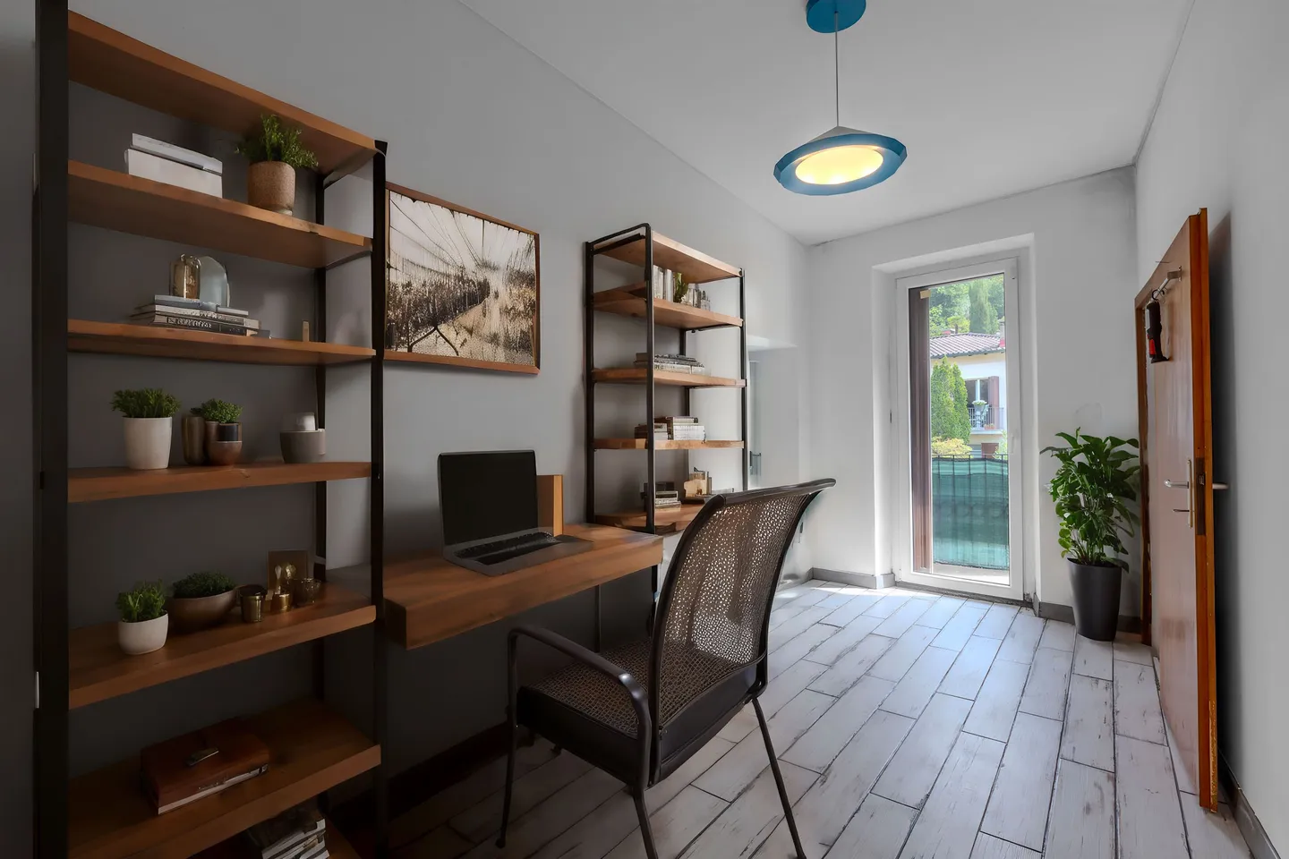 GRAZIOSA CASA 4.5 LOCALI CON ATELIER A PURASCA - Foto 4 di 9