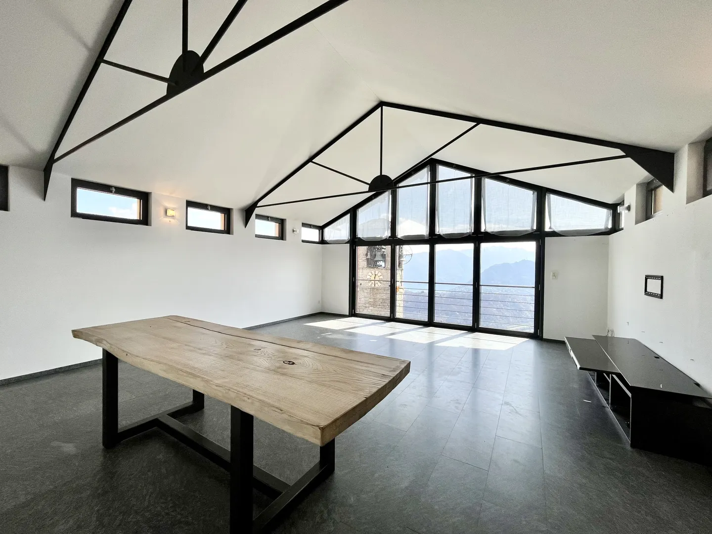 Casa Incantevole con Vista Lago - Foto 1 di 9