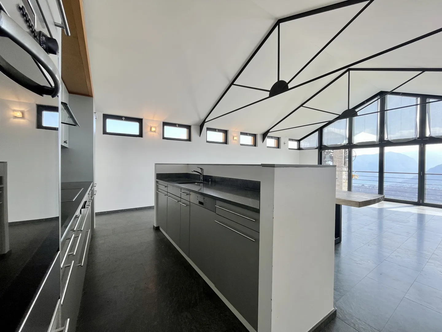 Casa Incantevole con Vista Lago - Foto 2 di 9