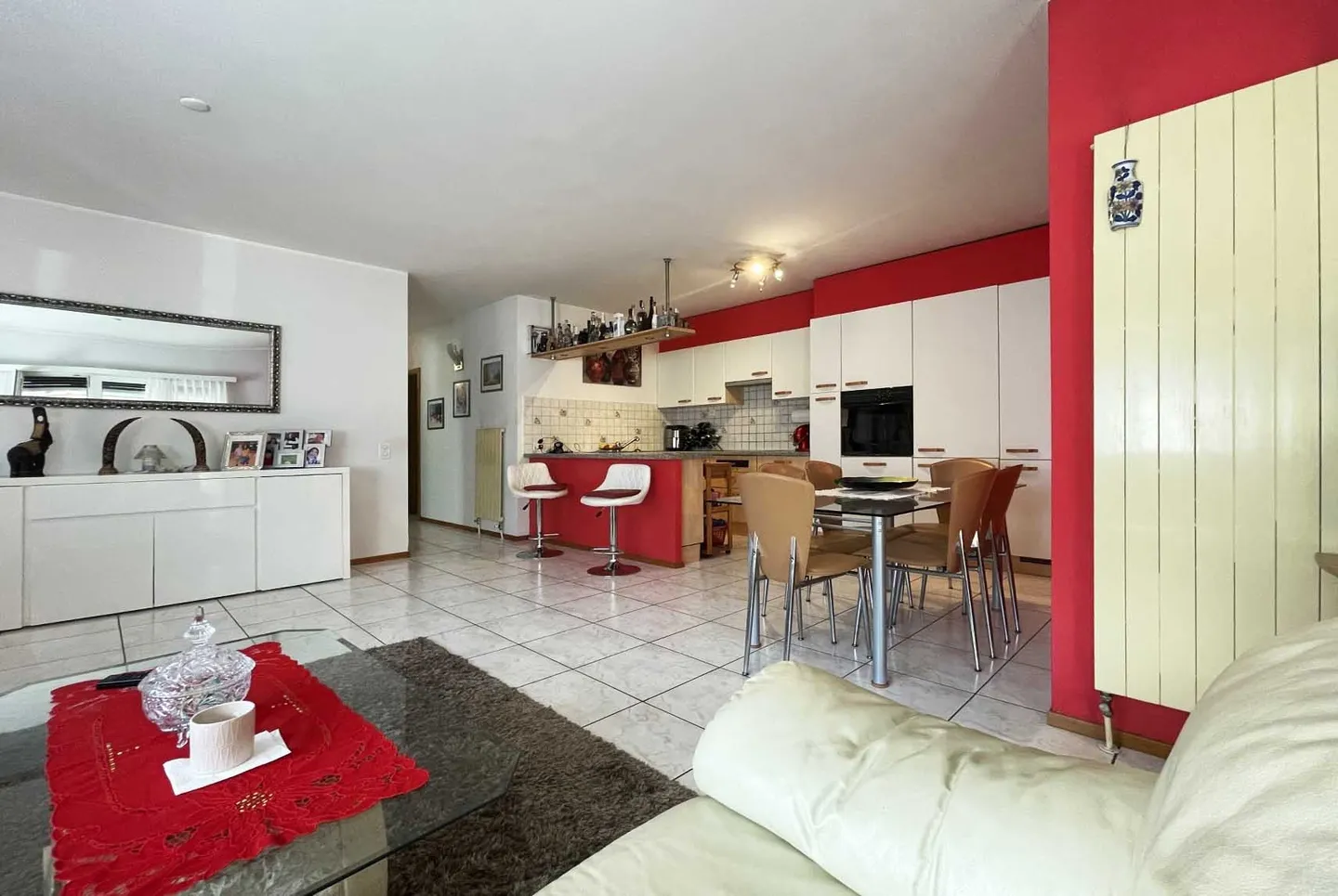 CASA BIFAMILIARE CON TERRENO EDIFICABILE A PONTE CREMENAGA - Foto 2 di 11