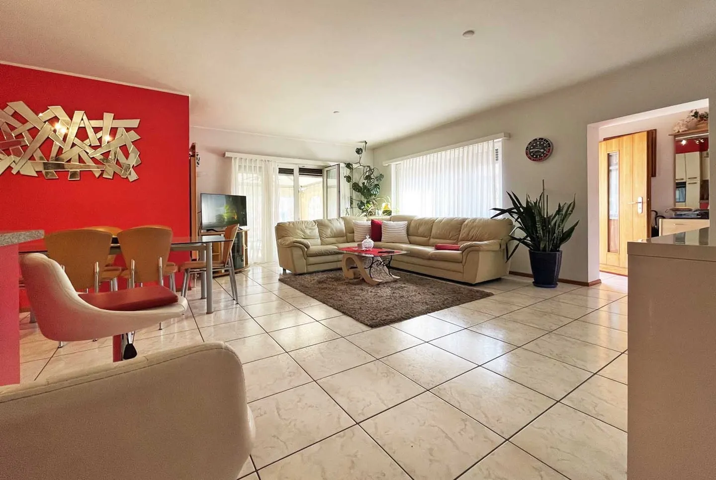 CASA BIFAMILIARE CON TERRENO EDIFICABILE A PONTE CREMENAGA - Foto 3 di 11