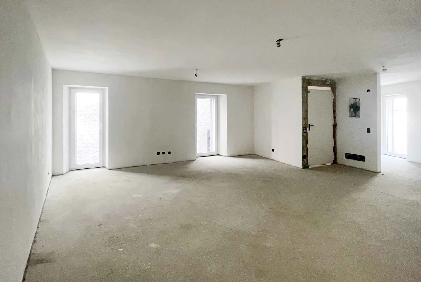 MAISON RÉNOVÉE DE 6.5 PIÈCES À MIGLIEGLIA - Photo 5 sur 13