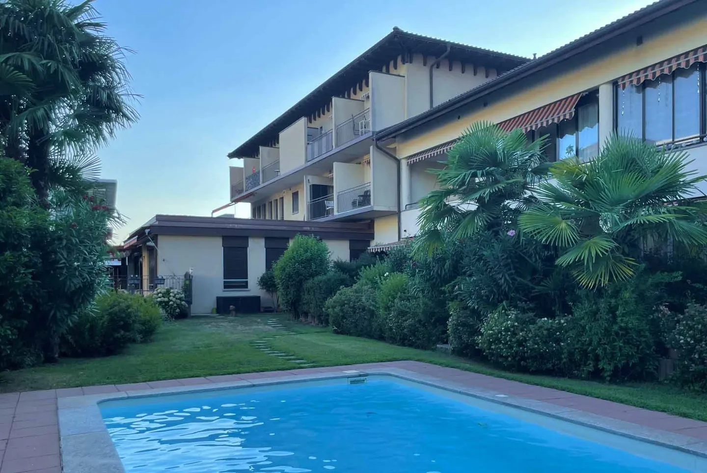 VERMIETET 1.5 RENOVIERT IN WOHNANLAGE MIT POOL IN CASLANO - Foto 6 von 6