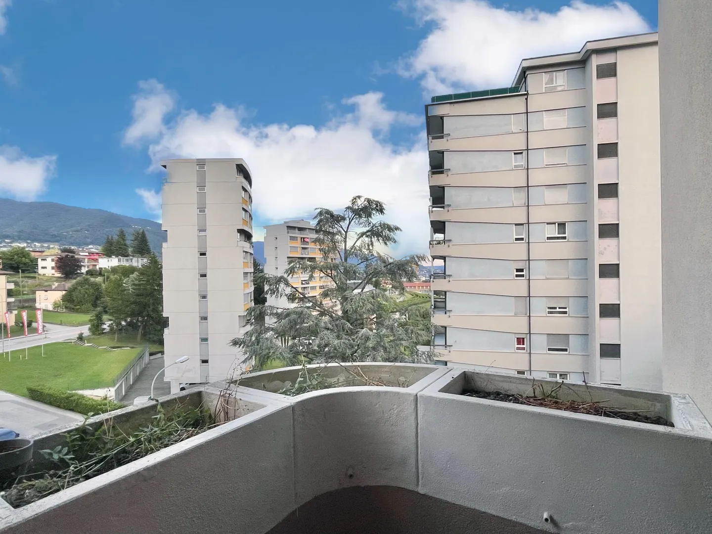 1.5 LOC. RÉNOVÉ IDÉAL COMME INVESTISSEMENT À COLDRERIO - Photo 7 sur 13