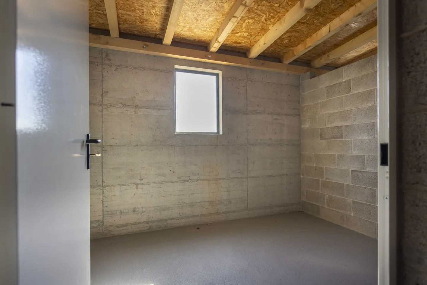 NEUES DUPLEX 4.5 MIT TERRASSEN UND PANORAMABLICK IN MENDRISIO - Foto 7 von 11