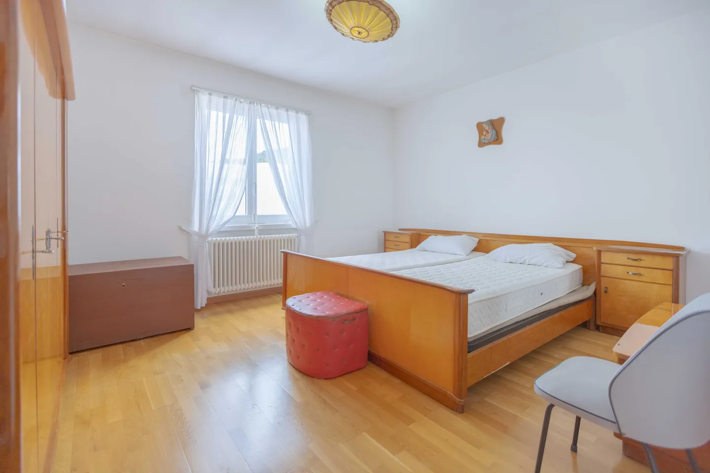3.5 PIÈCES ENTIÈREMENT MEUBLÉES AVEC 2 BALCONS À BALERNA - Photo 6 sur 9