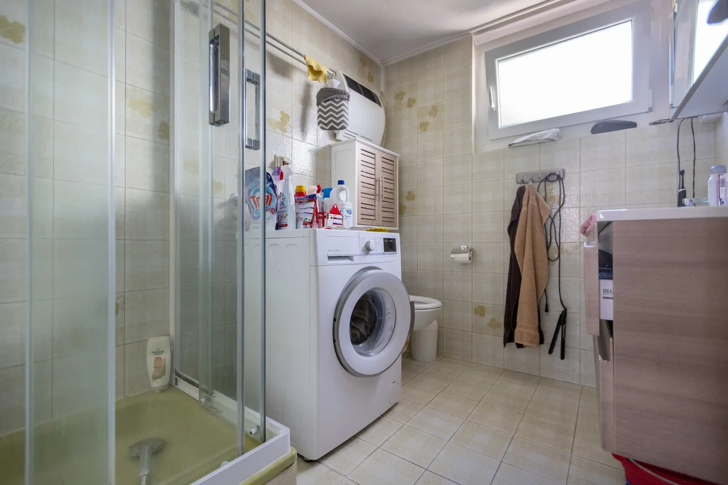 Appartamento spazioso con vista lago - Foto 8 di 10