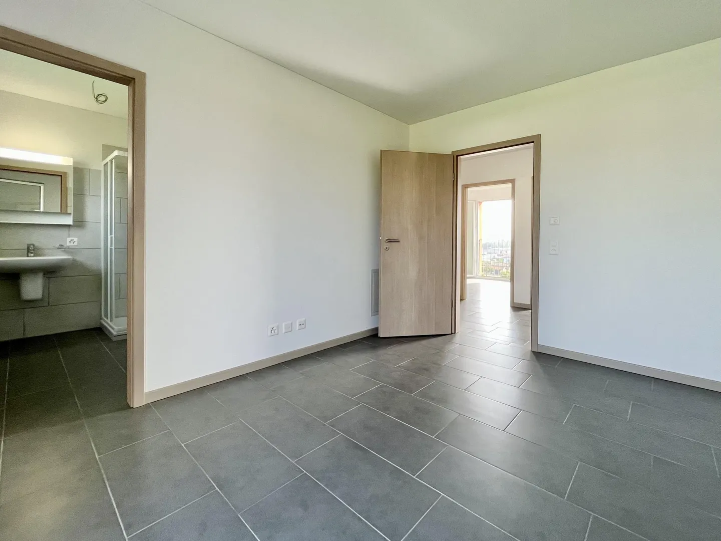 AFFITTASI STUPENDO 4.5 LOCALI DUPLEX CON TERRAZZA A STABIO - Foto 6 di 9