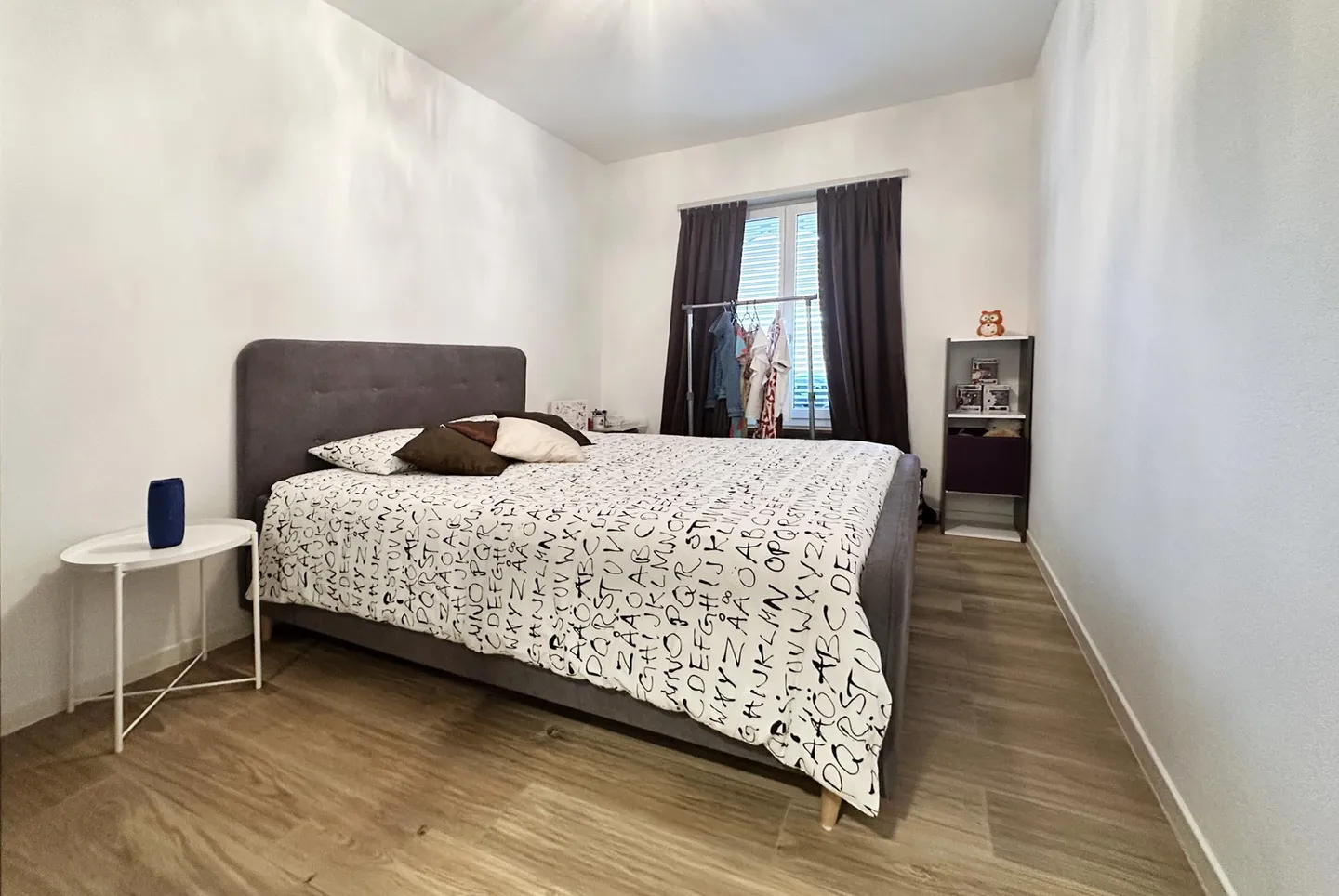 SCHÖNE 4.5 ZIMMER MIT GROSSER BALKON IN LUGANO-BREGANZONA - Foto 6 von 9