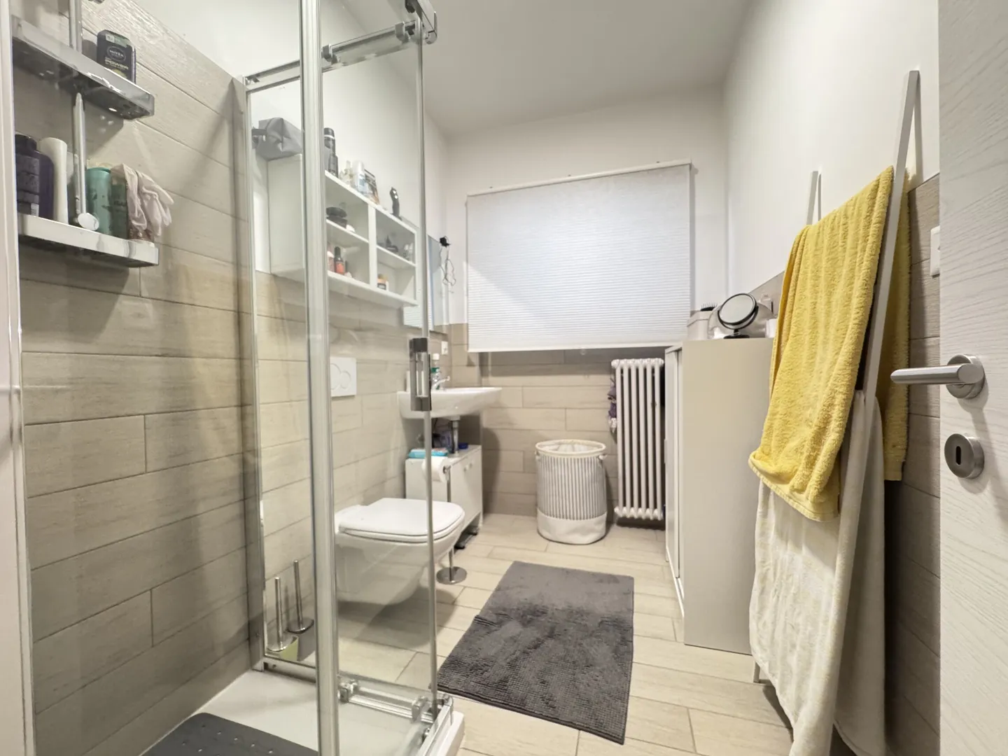 OCCASIONE - BELLISSIMO 4.5 COME NUOVO A LUGANO BREGANZONA - Photo 7 of 9