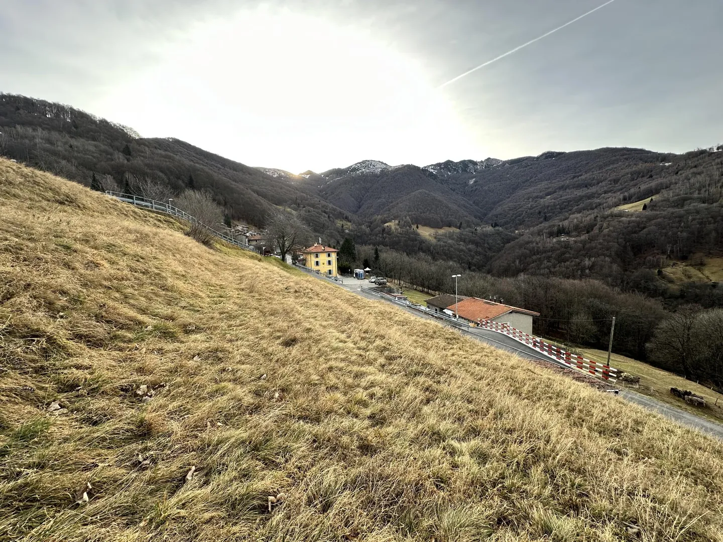 TERRENO EDIFICABILE PER 3-4 UNITà ABITATIVE A CERTARA - Foto 7 di 8