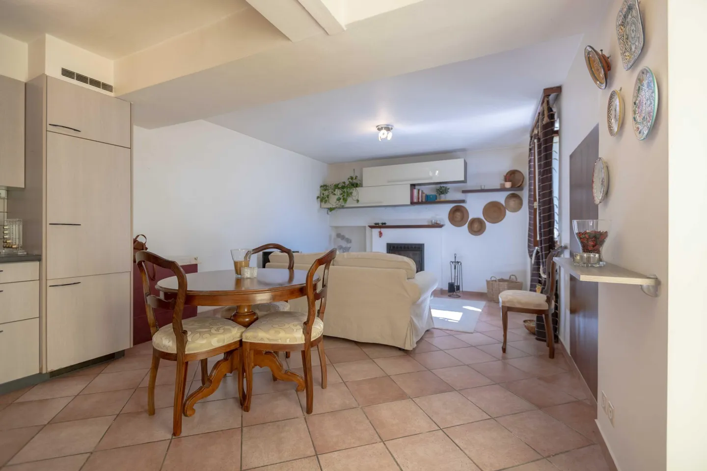 SPLENDID 2.5 ROOM DUPLEX WITH FIREPLACE IN NUCLEO A CURIO - Photo 5 of 10