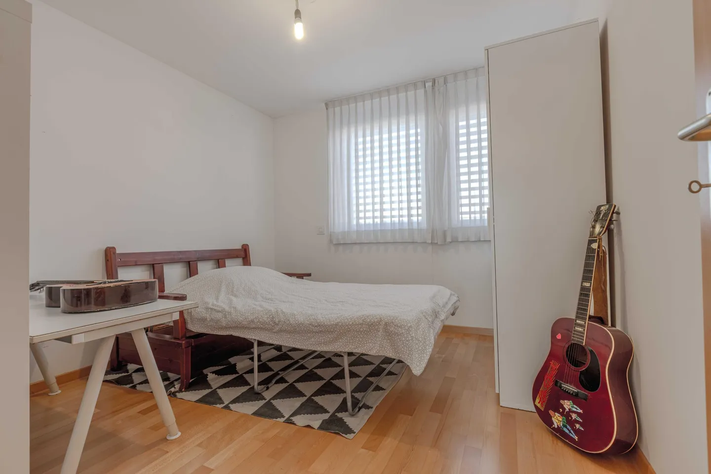 SPACIEUX 4.5 PIÈCES AVEC DOMOTIQUE ET GRANDE TERRASSE À STABIO - Photo 8 sur 9