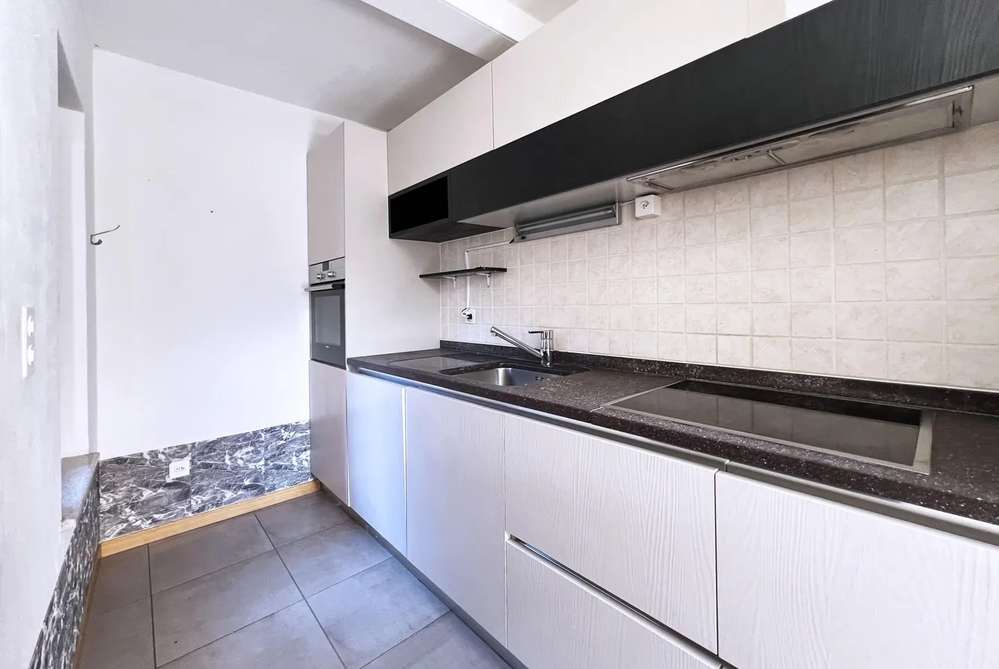 MAISON INDÉPENDANTE DE 4.5 PIÈCES AVEC JARDIN À CHIASSO - Photo 4 sur 13