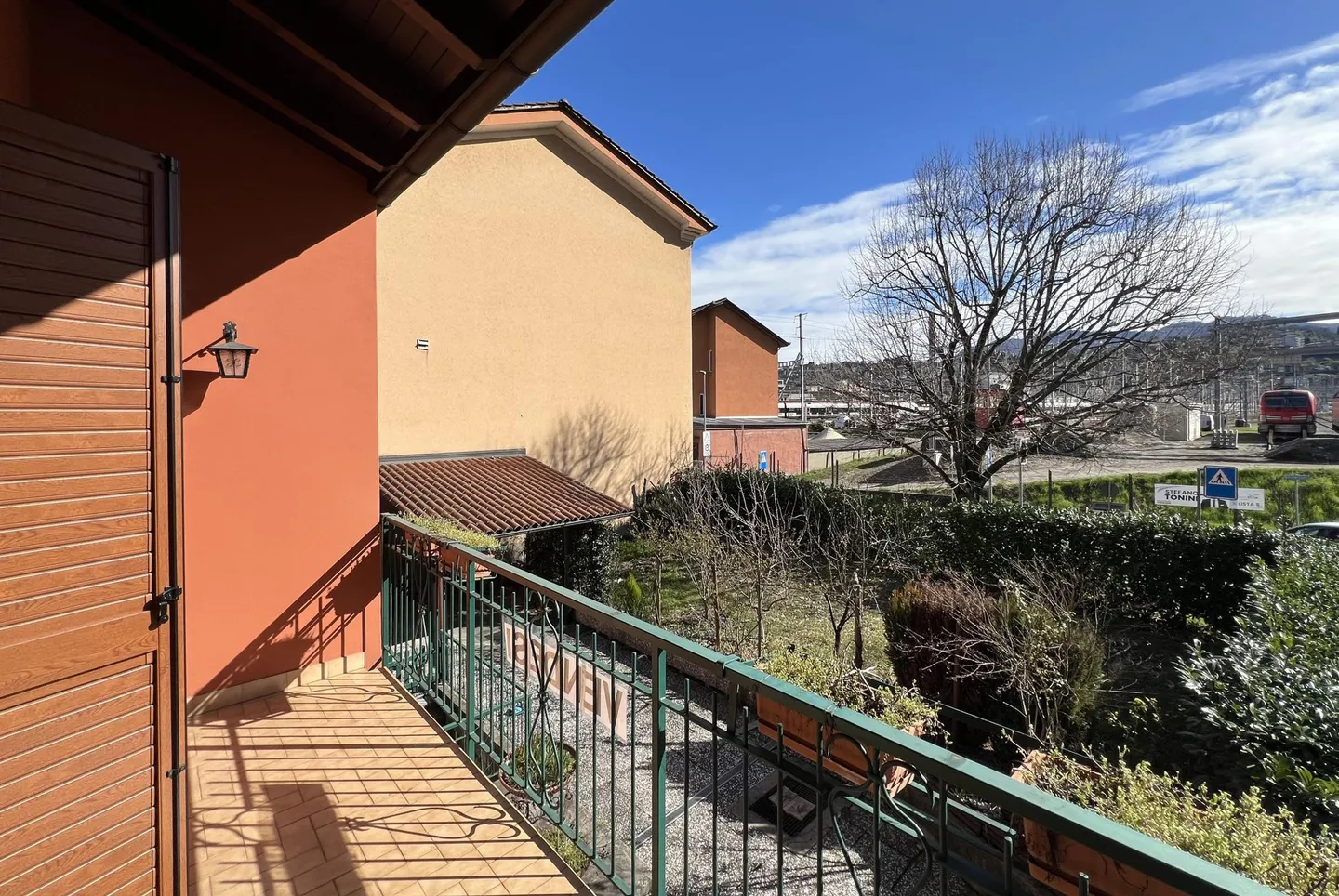 MAISON INDIVIDUELLE DE 4.5 PIÈCES AVEC JARDIN À CHIASSO - Photo 8 sur 13