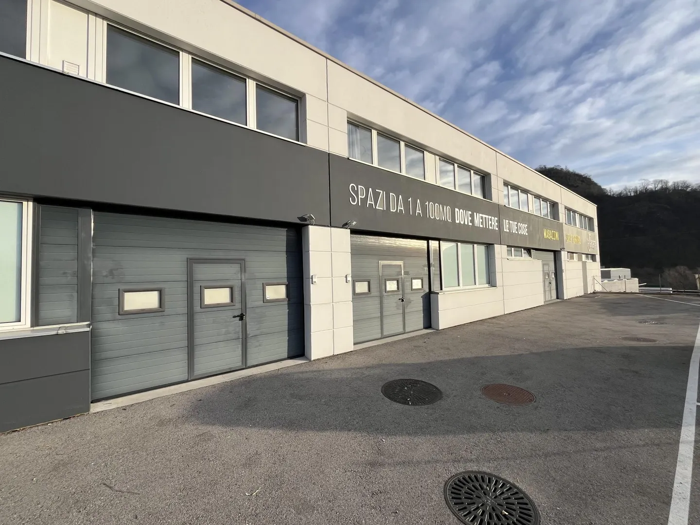 ZU VERMIETEN KOMMERZIELLER RAUM FÜR BÜRO-ATELIER IN BEDANO - Foto 9 von 9