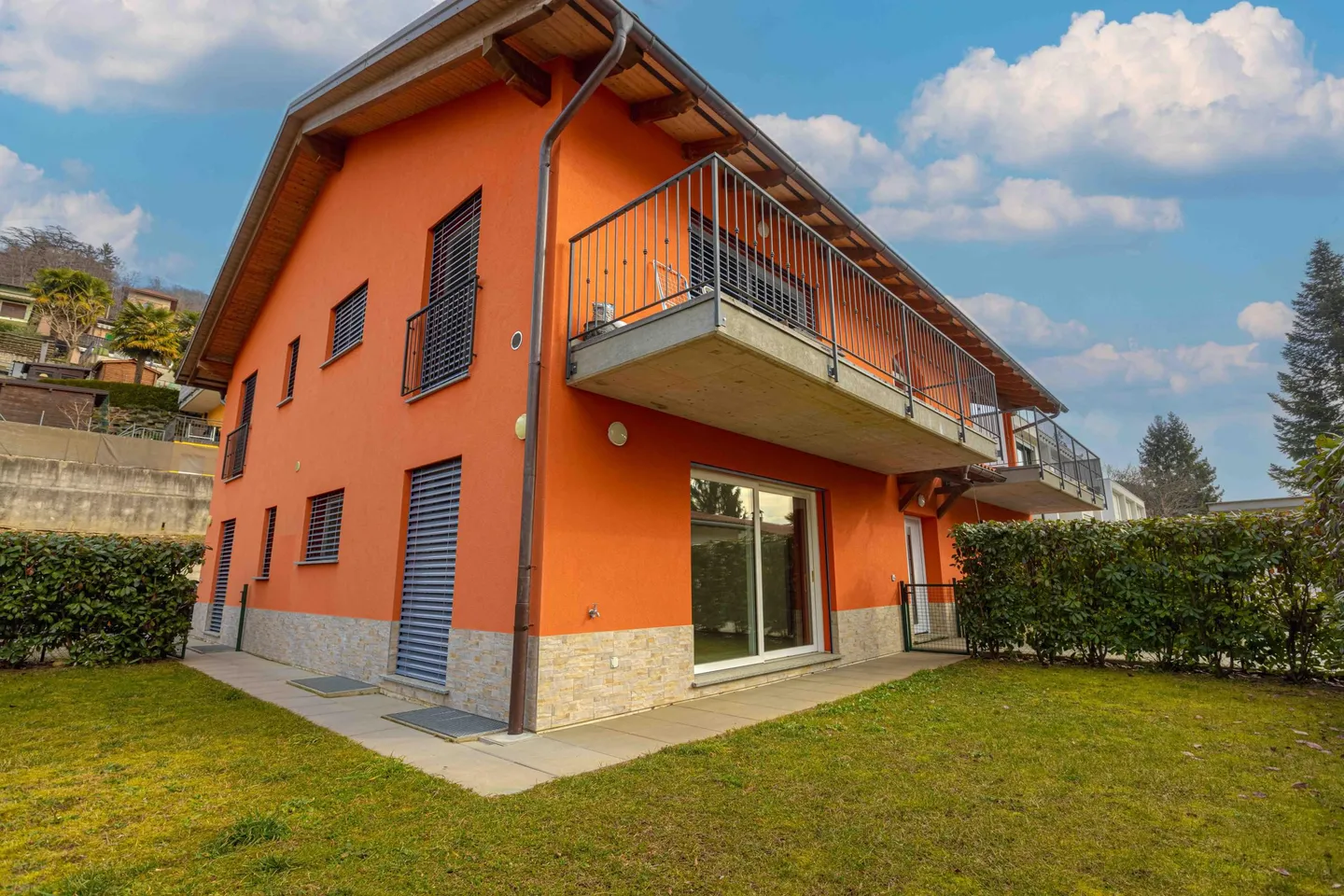 NEW AND BRIGHT 3.5 ROOMS WITH PRIVATE GARDEN IN CURIO - Photo 9 of 9