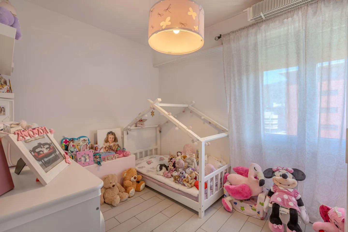 TASSO 1.07 - COMFORTABLE 3.5 ROOMS FOR RENT WITH BALCONY IN AGNO - Photo 8 of 9