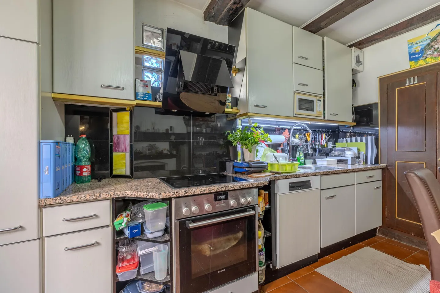 OCCASIONE - TIPICA CASA 7.5 LOCALI RINNOVATA A BRENO - Foto 2 di 9