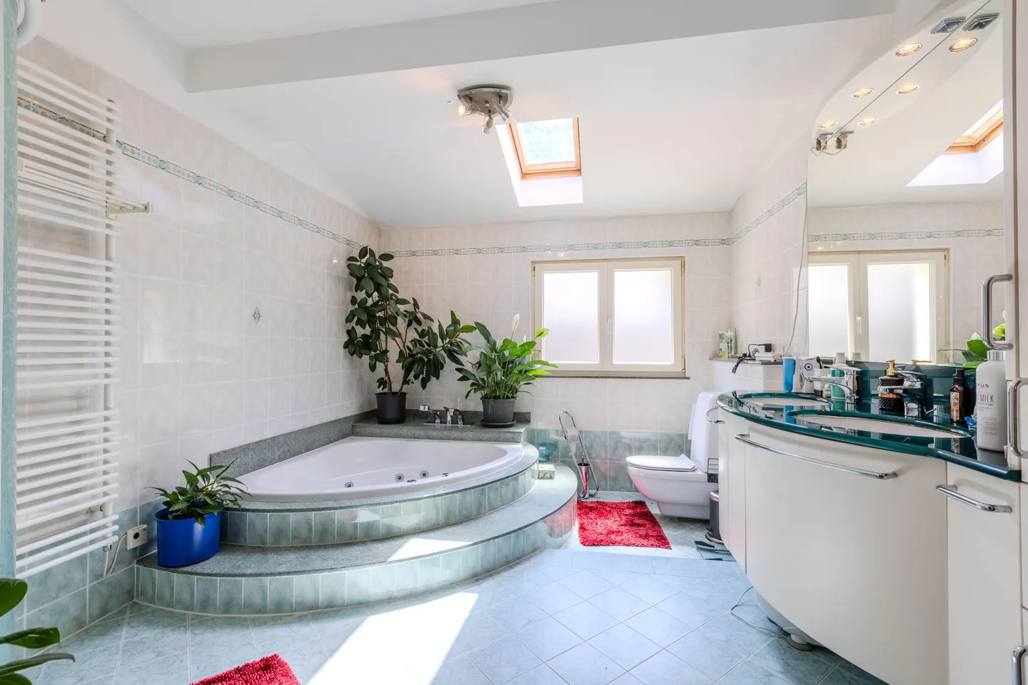 SPACIOUS SEMI-DETACHED VILLA 6.5 ROOMS WITH GARDEN IN CARABBIA - Photo 9 of 9