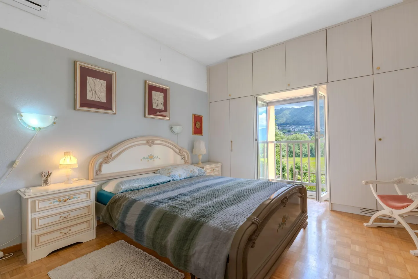 CASA UNIFAMILIARE 6.5 LOCALI CON ENORME GIARDINO A COLDRERIO - Foto 6 di 9