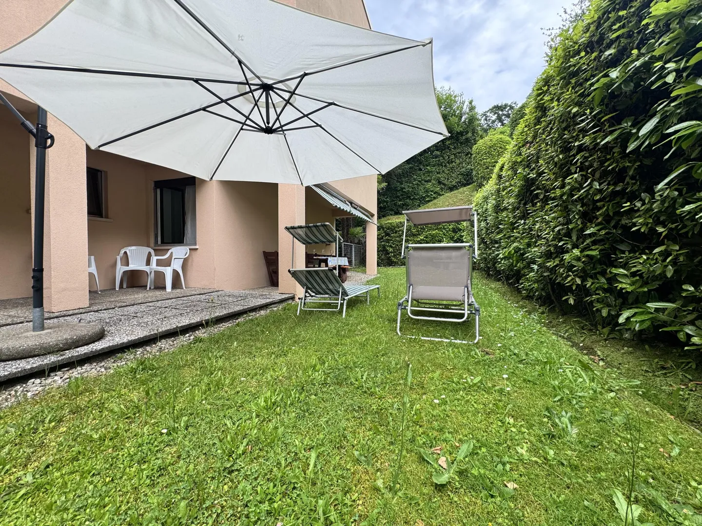 GELEGENHEIT - 3,5 ZIMMER MIT OFFENEM BLICK IN LUGANO SÜD - Foto 9 von 10
