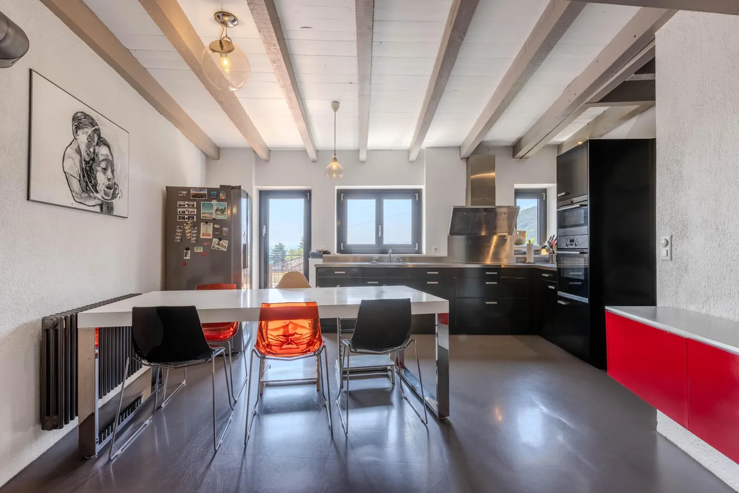 LARGE HOUSE 7.5 ROOMS WITH GARDEN AND TERRACE IN MIGLIEGLIA - Photo 1 of 9
