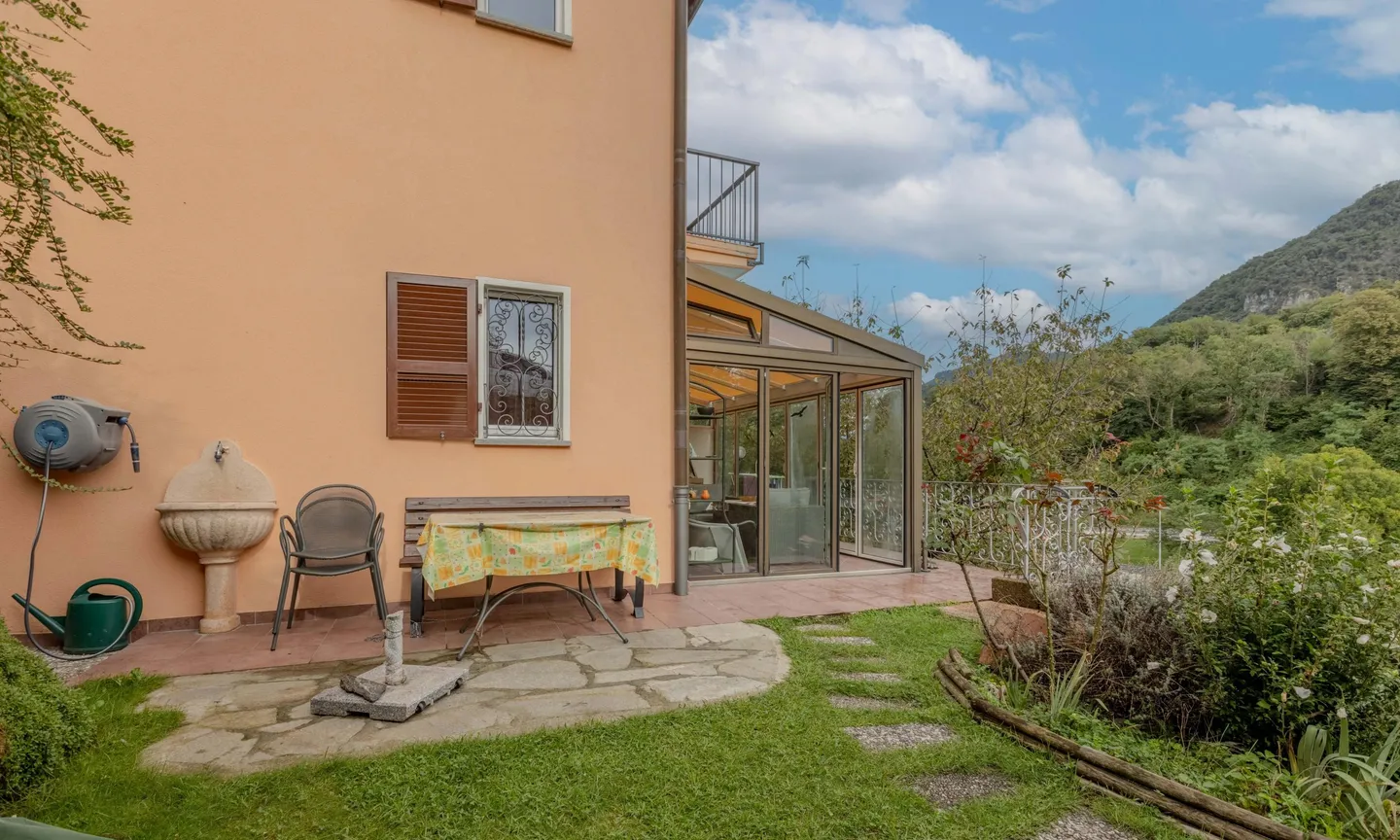 CASA A SCHIERA 3.5 LOCALI CON GIARDINO A CASTEL SAN PIETRO - Foto 9 di 9