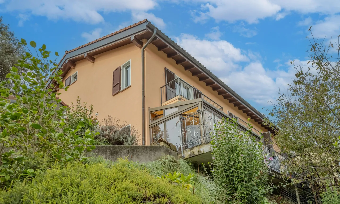 SCHÖNES 3.5-ZIMMER-HAUS MIT GARTEN IN CASTEL SAN PIETRO - Foto 9 von 9