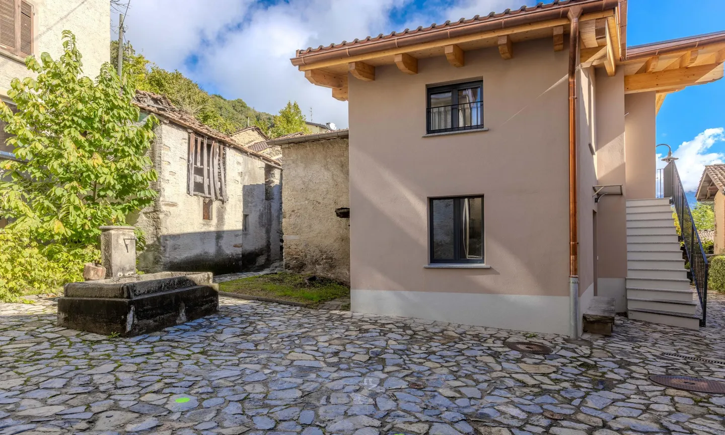 NEW AND BRIGHT 3 ROOMS IN CAPRIASCA IN LOPAGNO - Photo 10 of 11