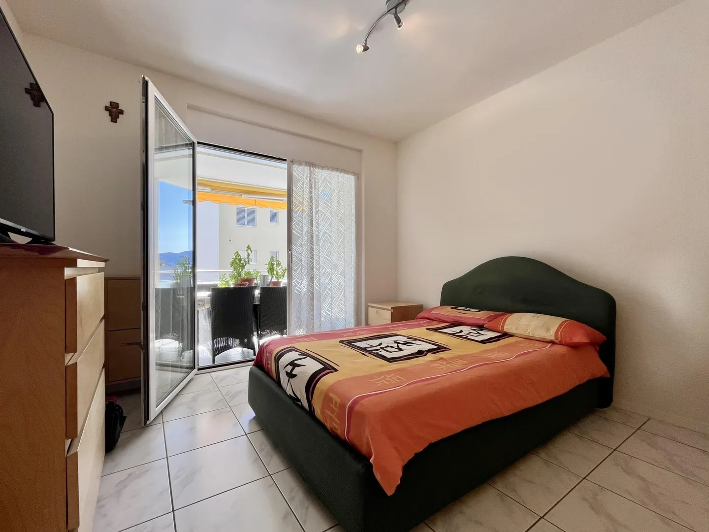 FOR RENT BEAUTIFUL 3.5 WITH GARDEN AND TERRACE IN MASSAGNO - Photo 8 of 9