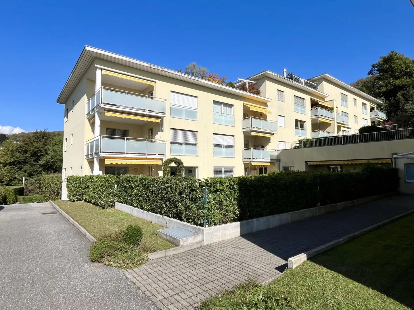 FOR RENT BEAUTIFUL 3.5 WITH GARDEN AND TERRACE IN MASSAGNO - Photo 9 of 9