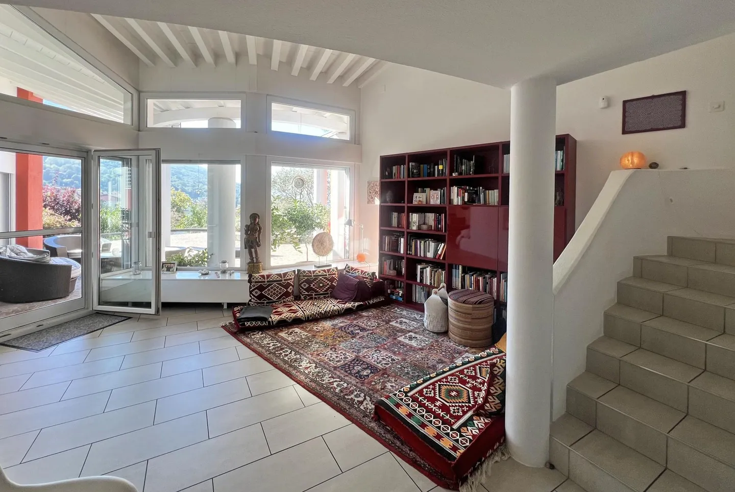 Exclusive Villa 6.5 with Pool and Panoramic View in Cadro - Photo 6 of 13