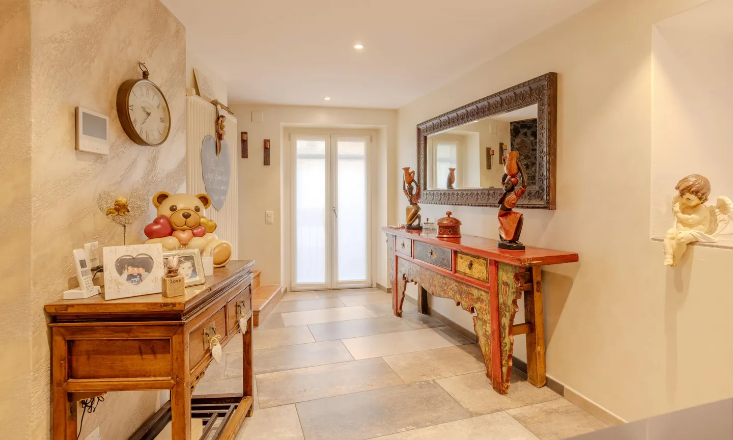AFFASCINANTE CASA STORICA 5.5 LOCALI A MELIDE - Foto 4 di 9