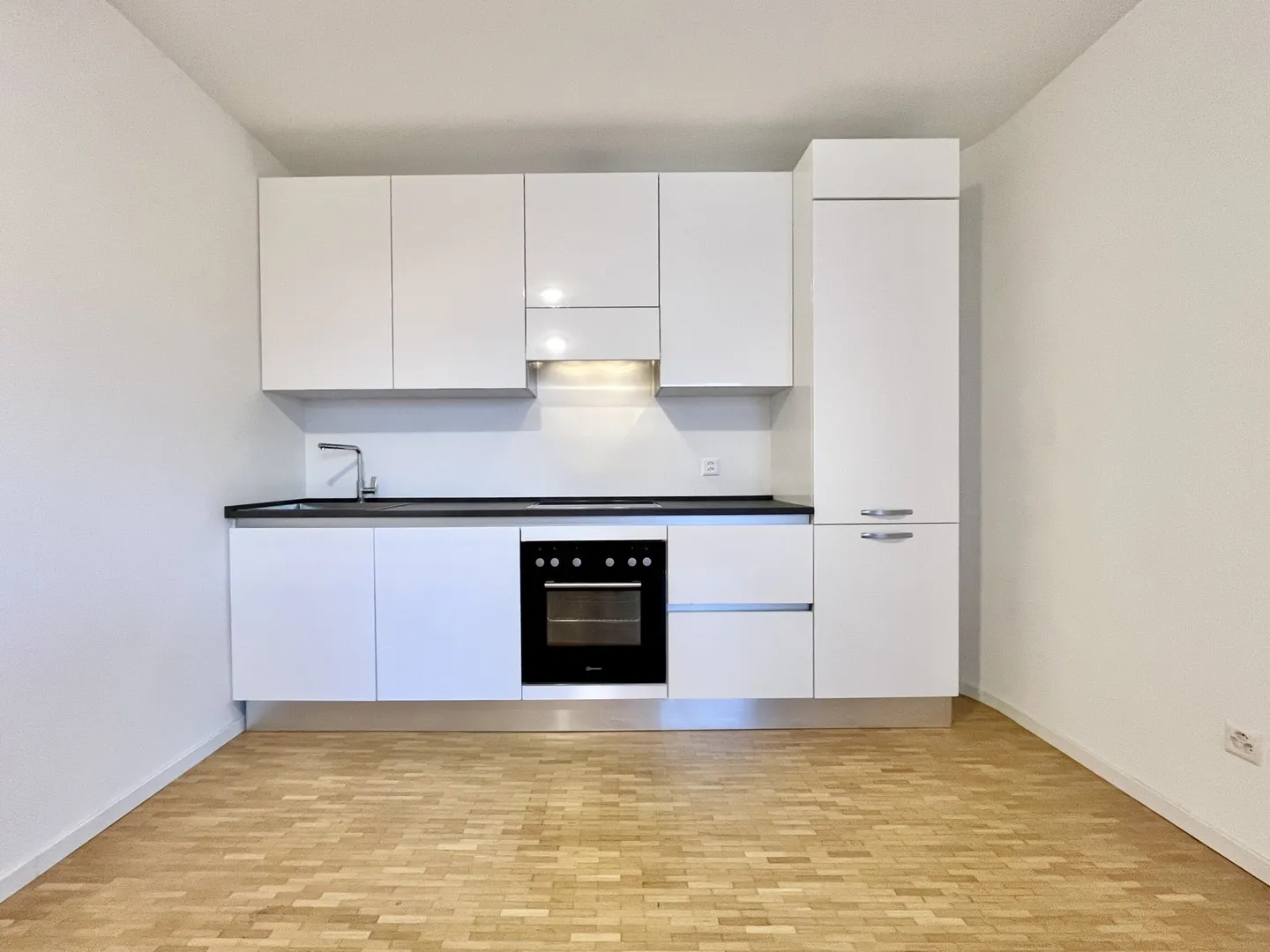 AFFITTASI BELLISSIMO 1.5 LOCALI RISTRUTTURATO A COLDRERIO - Foto 10 di 10