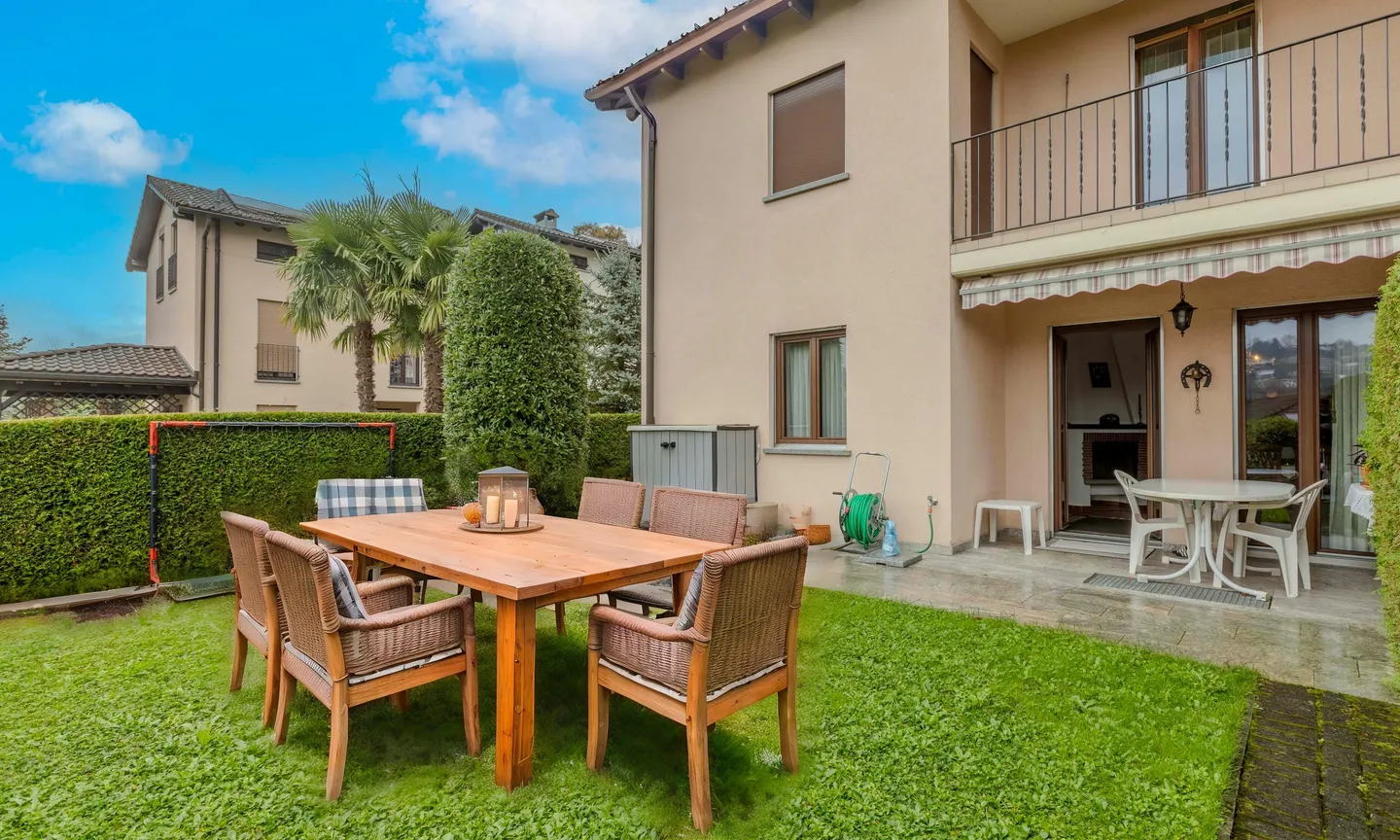 END VILLA 5.5 ROOMS WITH GARDEN IN SENAGO-PAZZALLO - Photo 1 of 12
