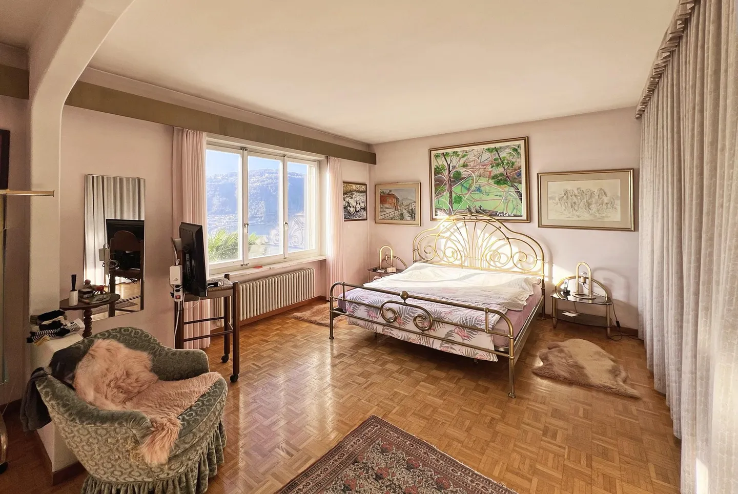 INCANTEVOLE VILLA 6.5 LOC. VISTA LAGO CON PISCINA A BISSONE - Foto 8 di 11