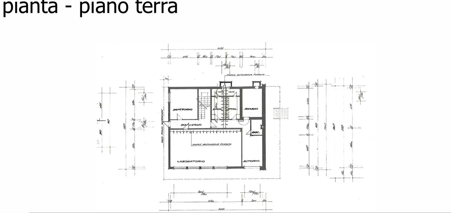 VILLA CON TERRENO R3 E PROGETTO PER 4 APPARTAMENTI A BALERNA - Foto 11 di 11