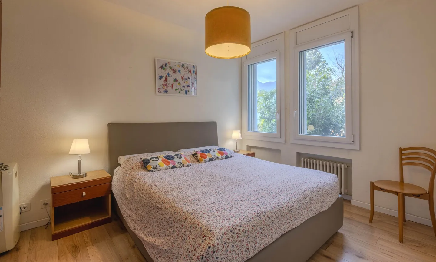 BELLISSIMO 2.5 LOCALI VISTA LAGO CON TERRAZZA A ROVIO - Foto 6 di 9