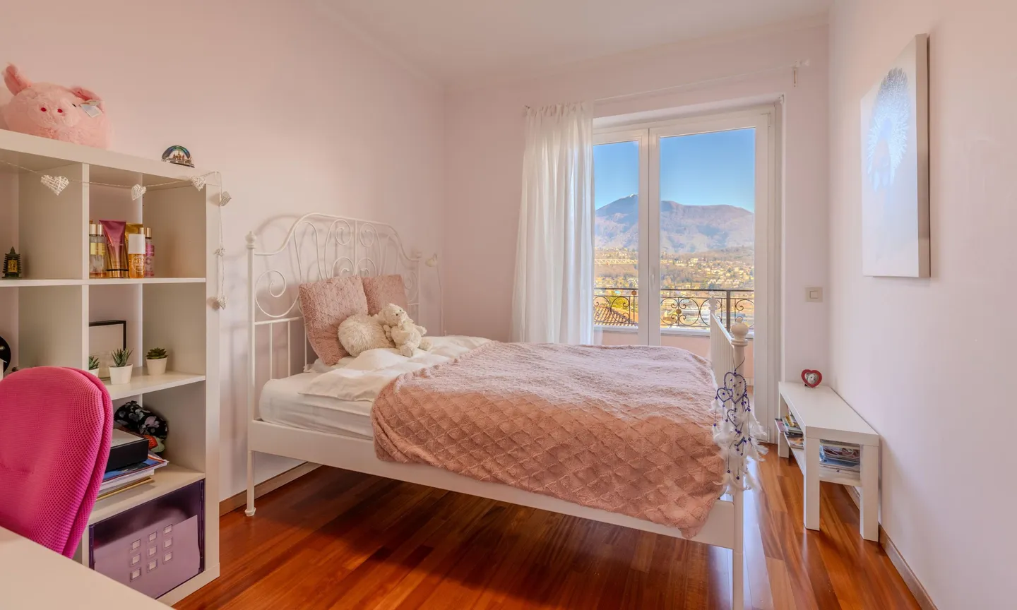 EXKLUSIVE VILLA MIT 8 ZIMMERN, POOL UND DEPENDANCE IN MANNO - Foto 8 von 9