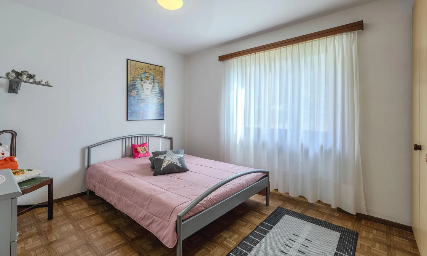Villa fascinante de 4,5 pièces avec jardin à Biasca - Photo 7 sur 9