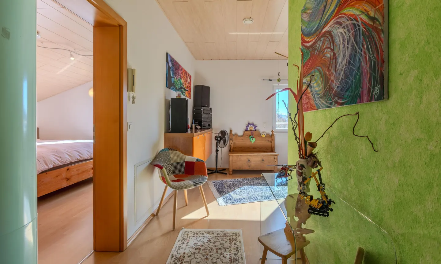 STUNNENDE UND GERÄUMIGE VILLA MIT 5,5 ZIMMERN UND GARTEN IN BANCO - Foto 11 von 13
