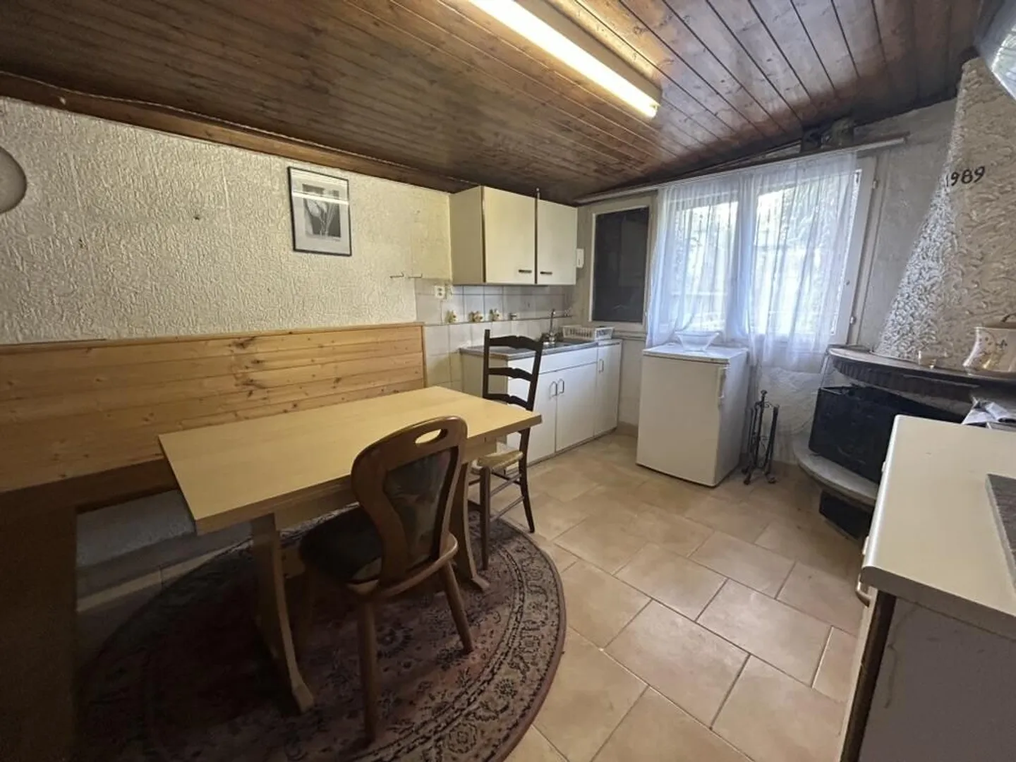 BEAUTIFUL 6-ROOM HOUSE WITH LARGE GARDEN IN CRESCIANO - Photo 7 of 9